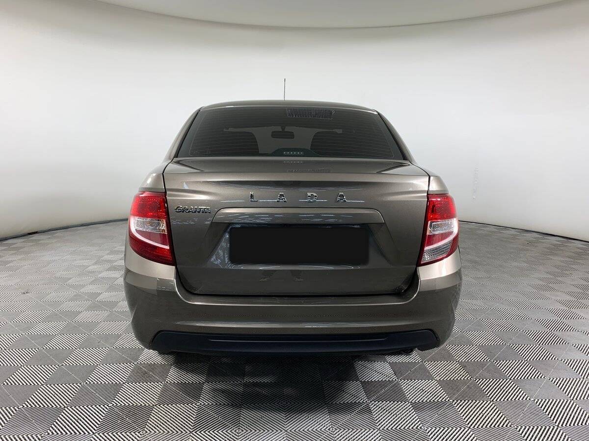 Lada (ВАЗ) Granta б/у, 2024, Механическая. Фото: #5