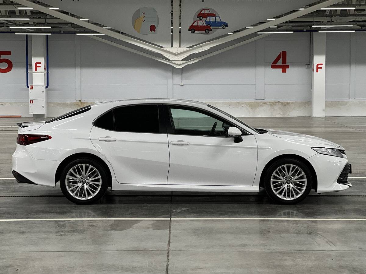 Toyota Camry б/у, 2018, Автоматическая. Фото: #3