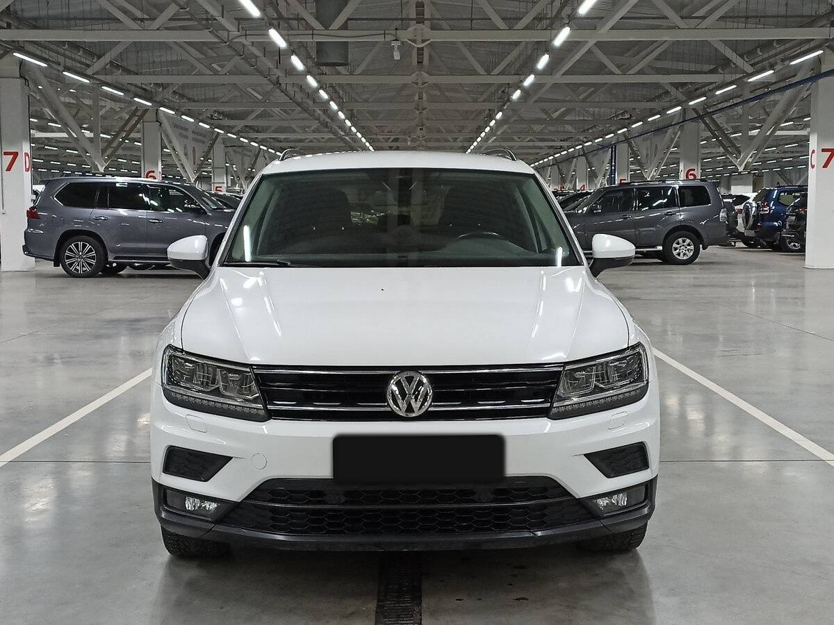 Volkswagen Tiguan б/у, 2019, Механическая. Фото: #1