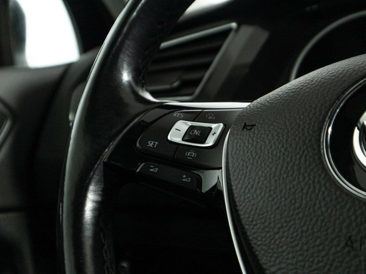 Volkswagen Tiguan б/у, 2019, Роботизированная. Фото: #23