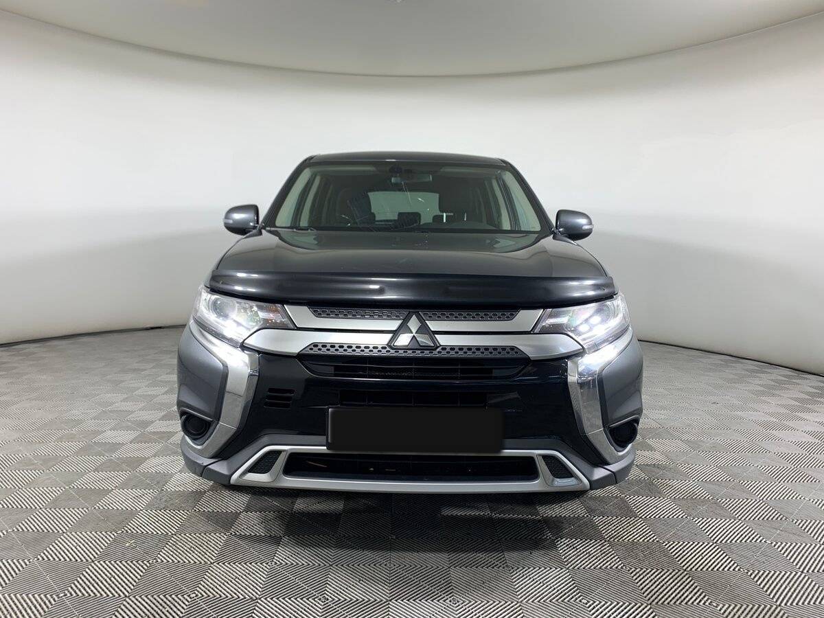 Mitsubishi Outlander б/у, 2019, Вариатор. Фото: #1