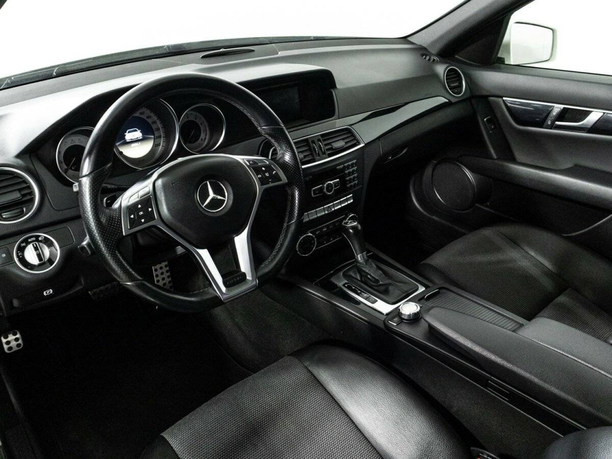 Mercedes-Benz C-Класс б/у, 2012, Автоматическая. Фото: #10