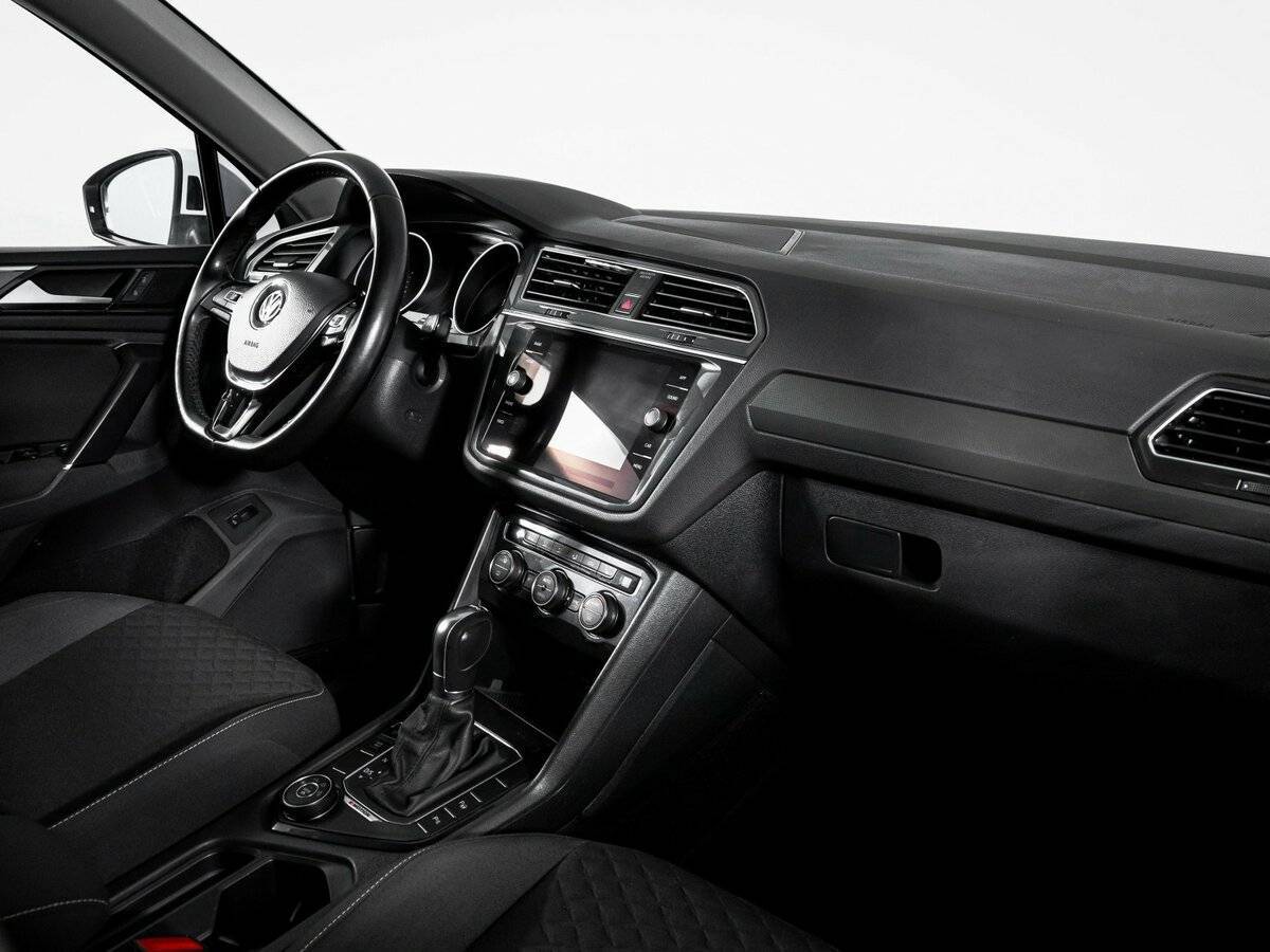 Volkswagen Tiguan б/у, 2018, Роботизированная. Фото: #8