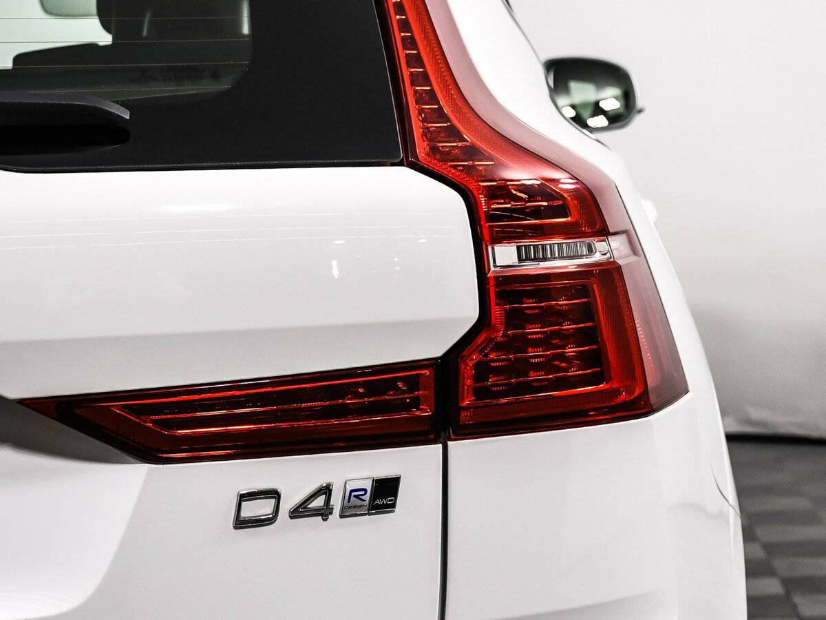 Volvo XC60 б/у, 2018, Автоматическая. Фото: #14