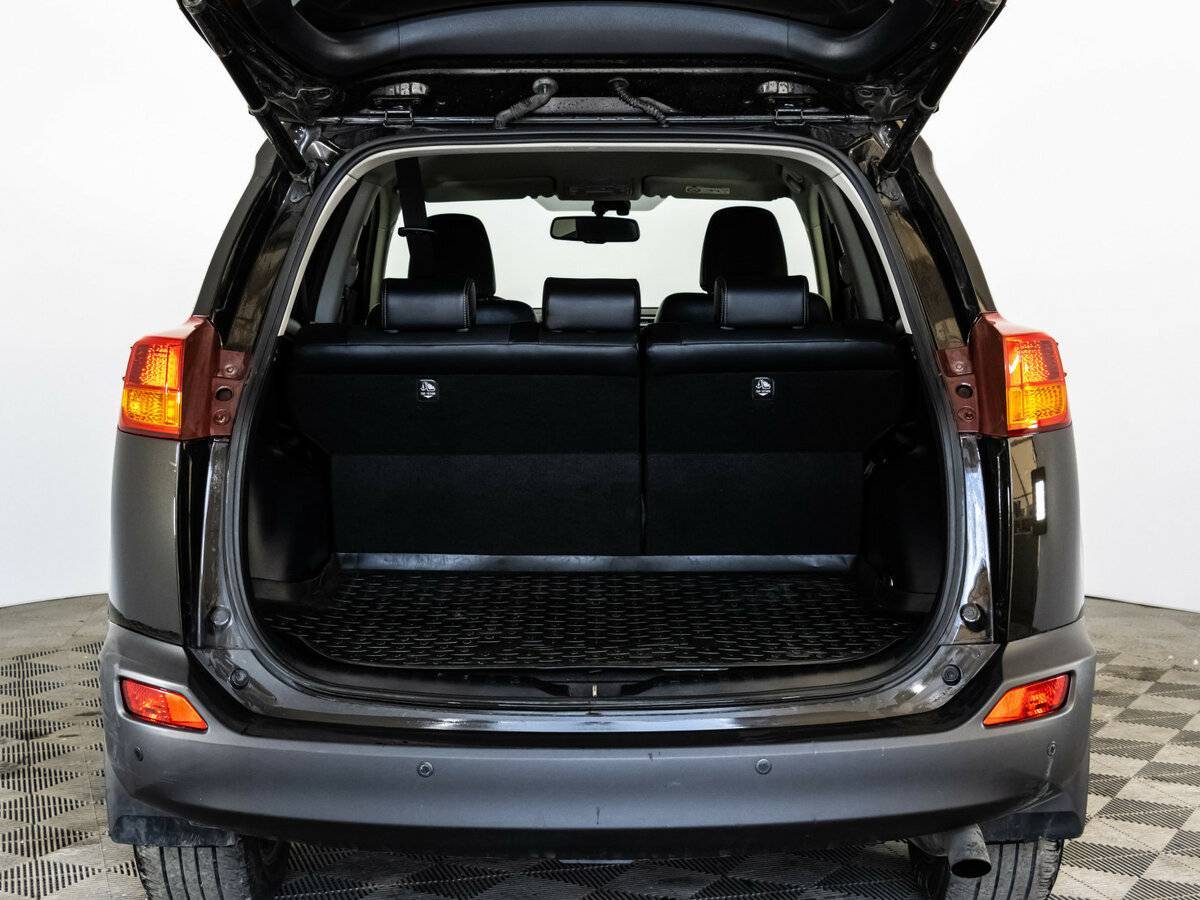 Toyota RAV4 б/у, 2015, Автоматическая. Фото: #17