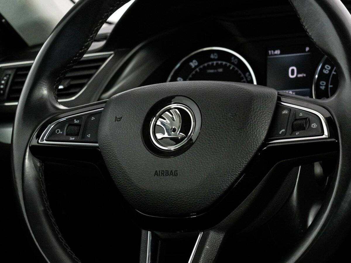 Skoda Superb б/у, 2017, Роботизированная. Фото: #12