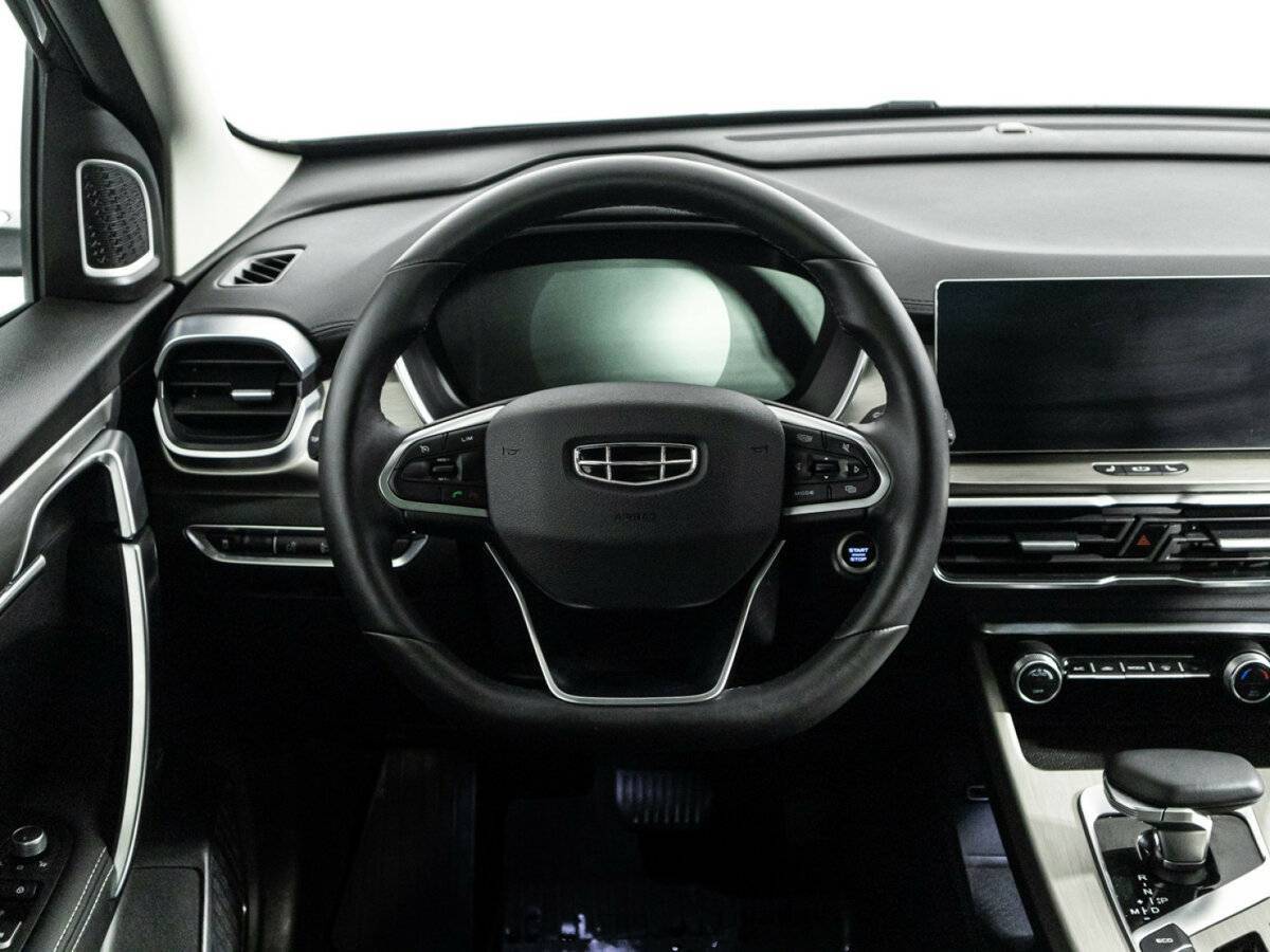 Geely Coolray б/у, 2023, Роботизированная. Фото: #21