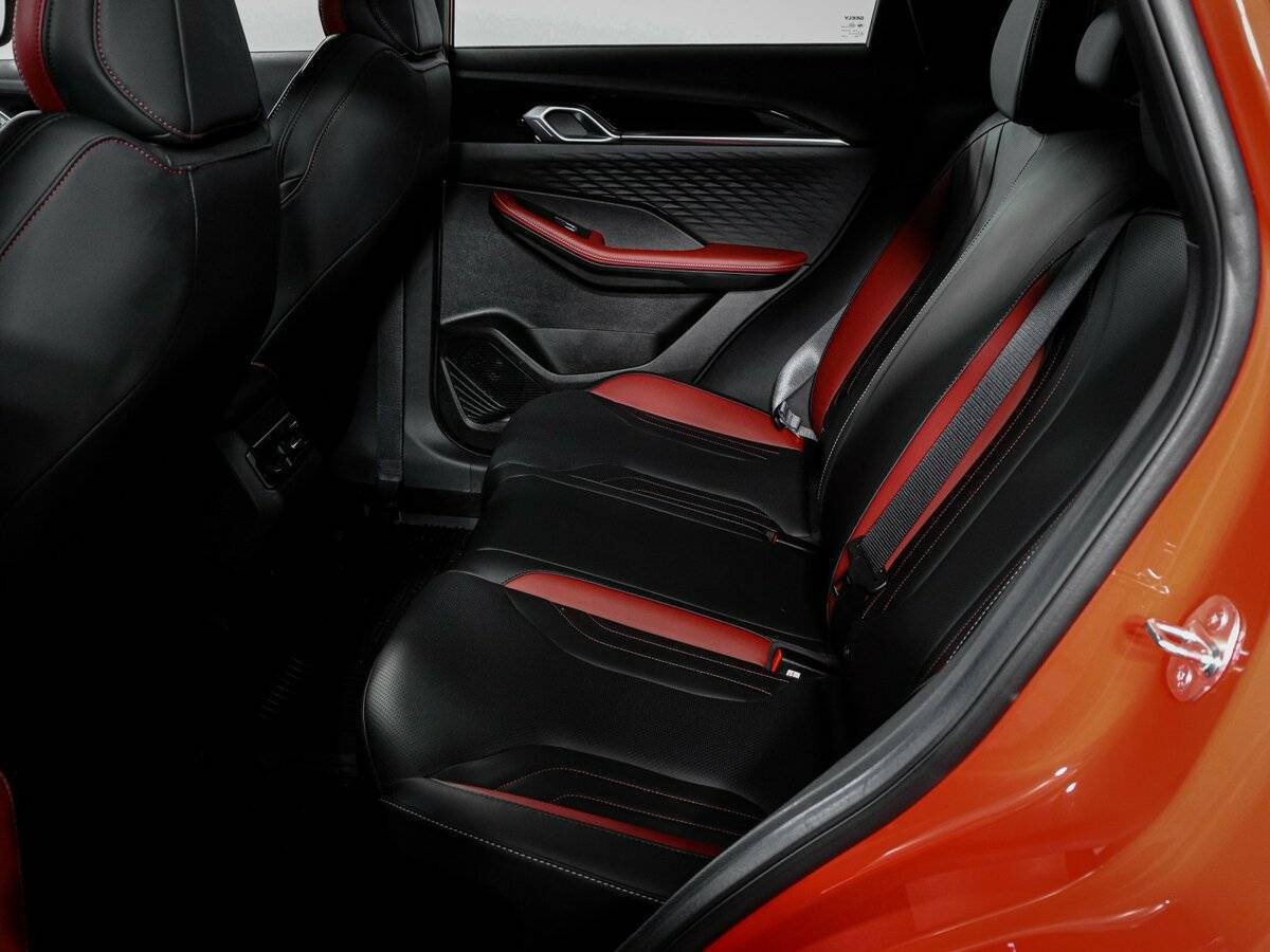 Джили Кулрэй б/у, 2024, Роботизированная. Фото: #9