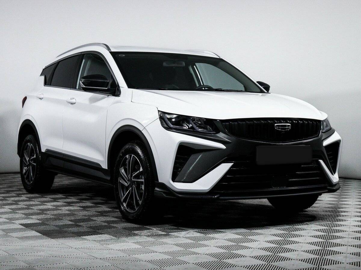 Geely Coolray б/у, 2023, Роботизированная. Фото: #2