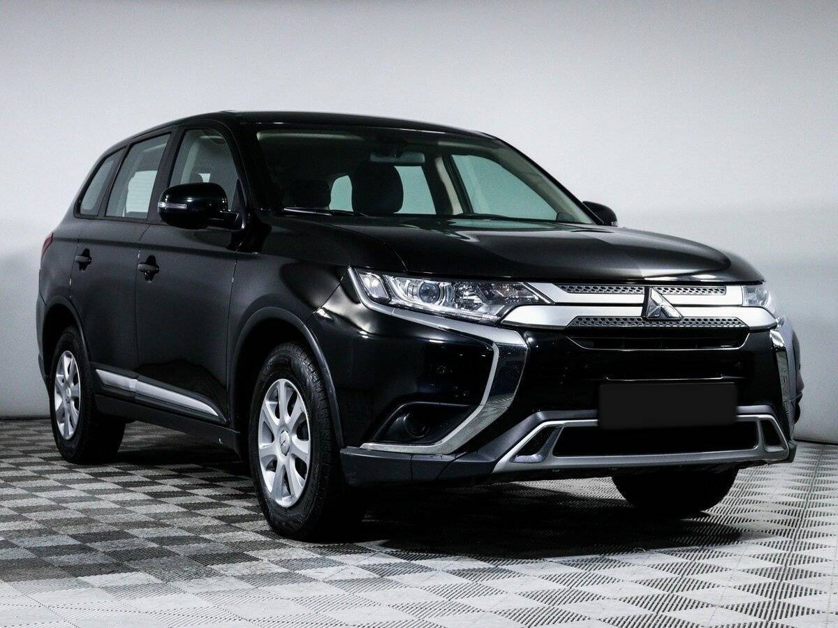 Mitsubishi Outlander б/у, 2019, Вариатор. Фото: #2