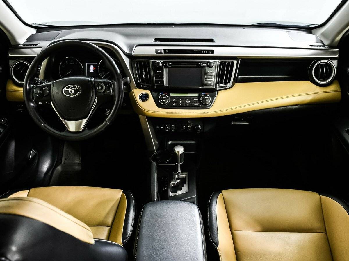 Toyota RAV4 б/у, 2015, Автоматическая. Фото: #8