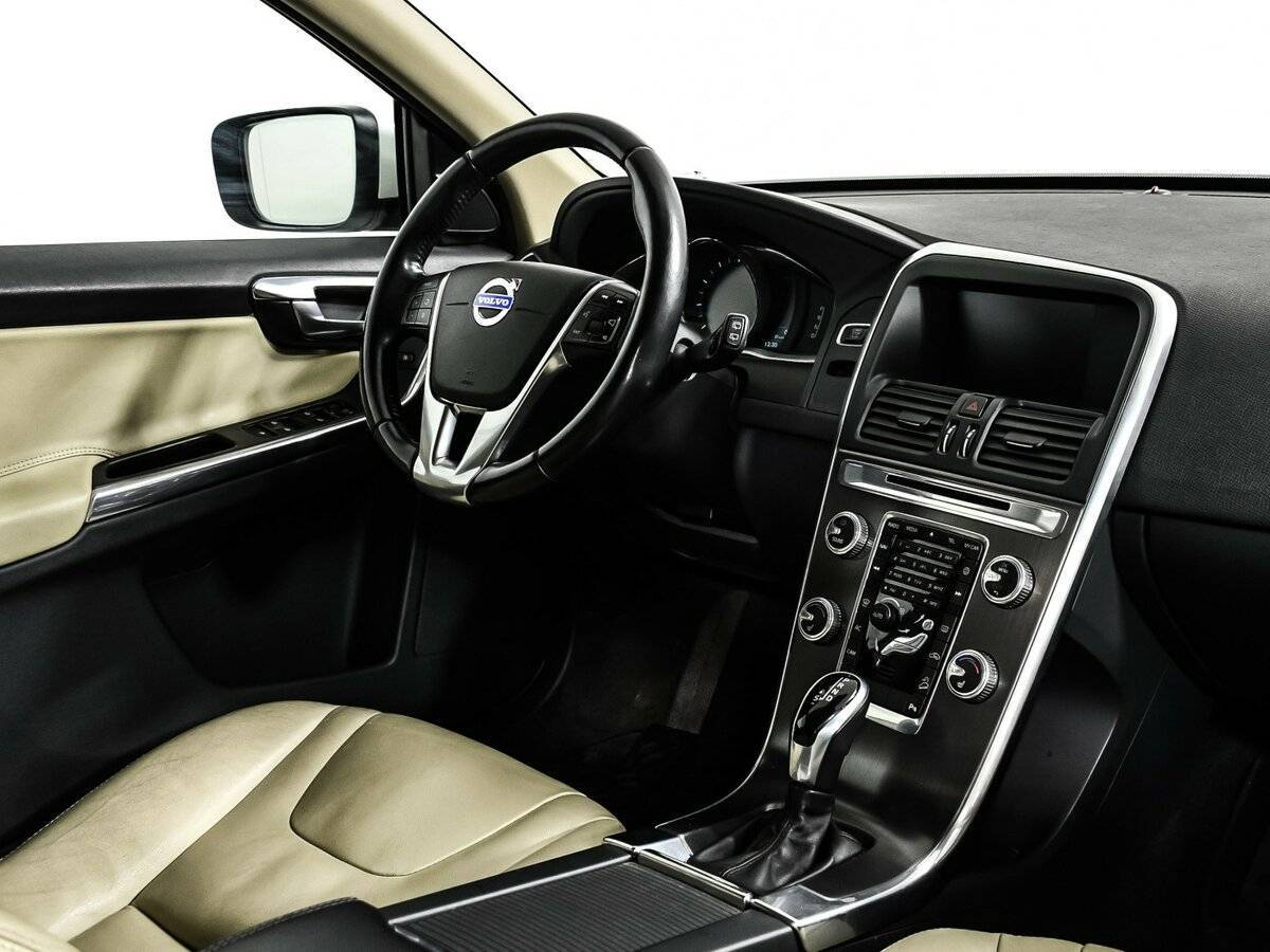 Volvo XC60 б/у, 2014, Автоматическая. Фото: #8