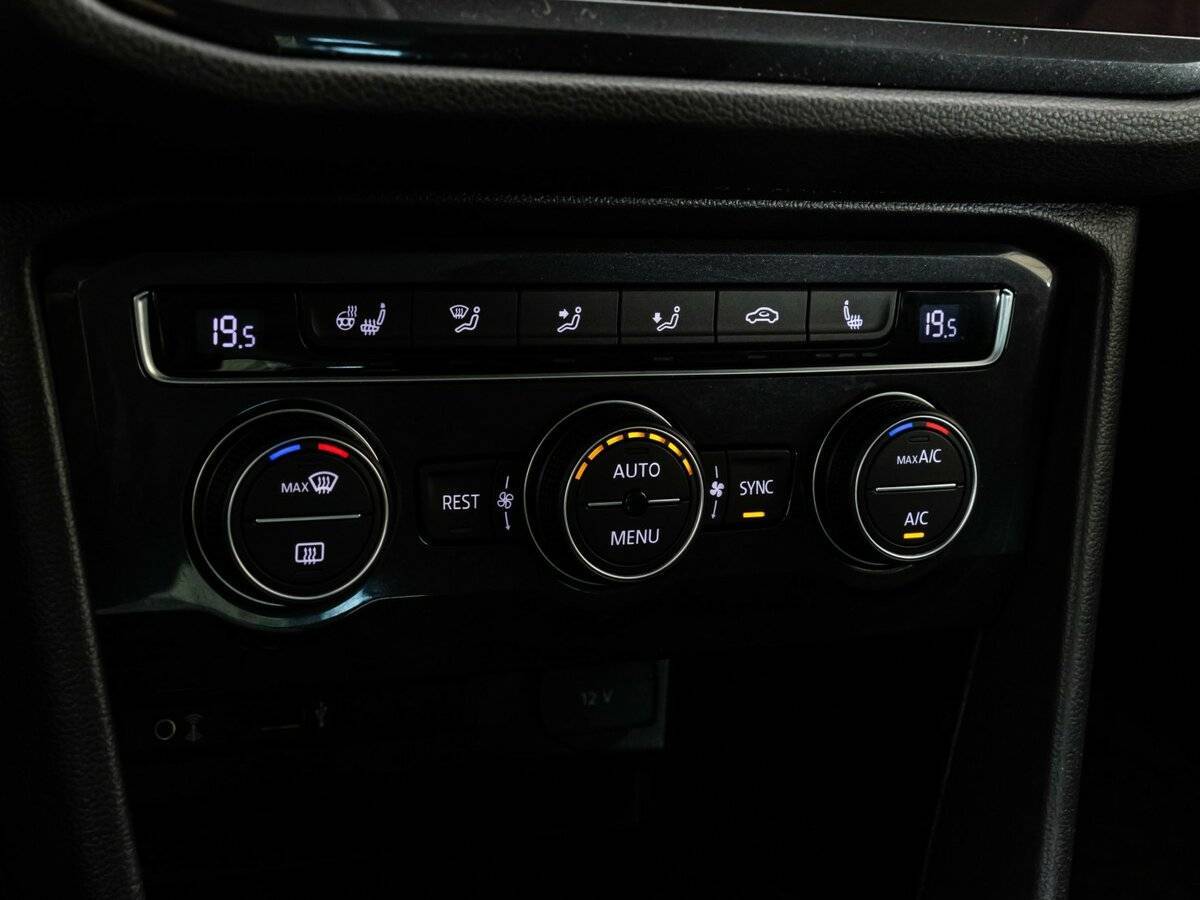 Volkswagen Tiguan б/у, 2017, Роботизированная. Фото: #16