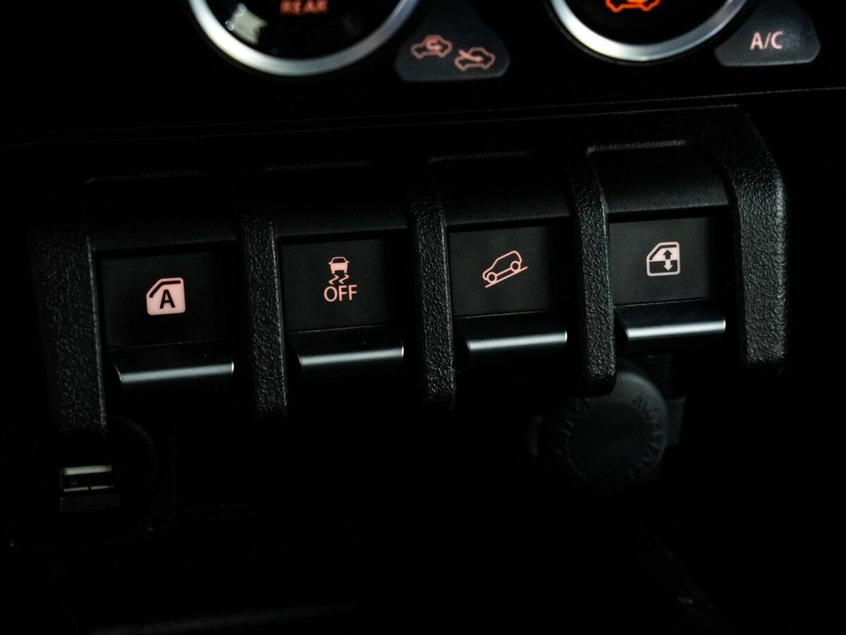 Suzuki Jimny б/у, 2021, Автоматическая. Фото: #18