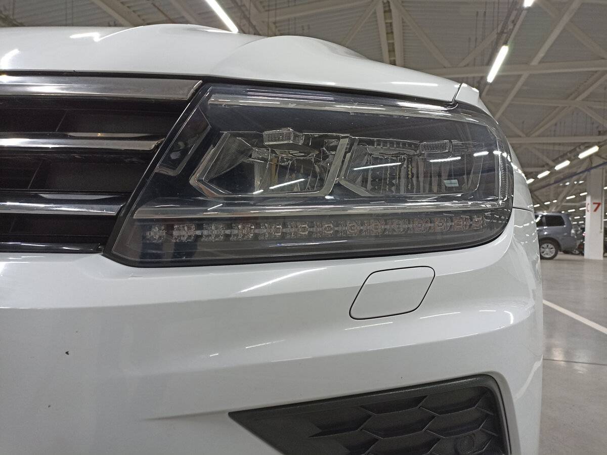 Volkswagen Tiguan б/у, 2017, Роботизированная. Фото: #16