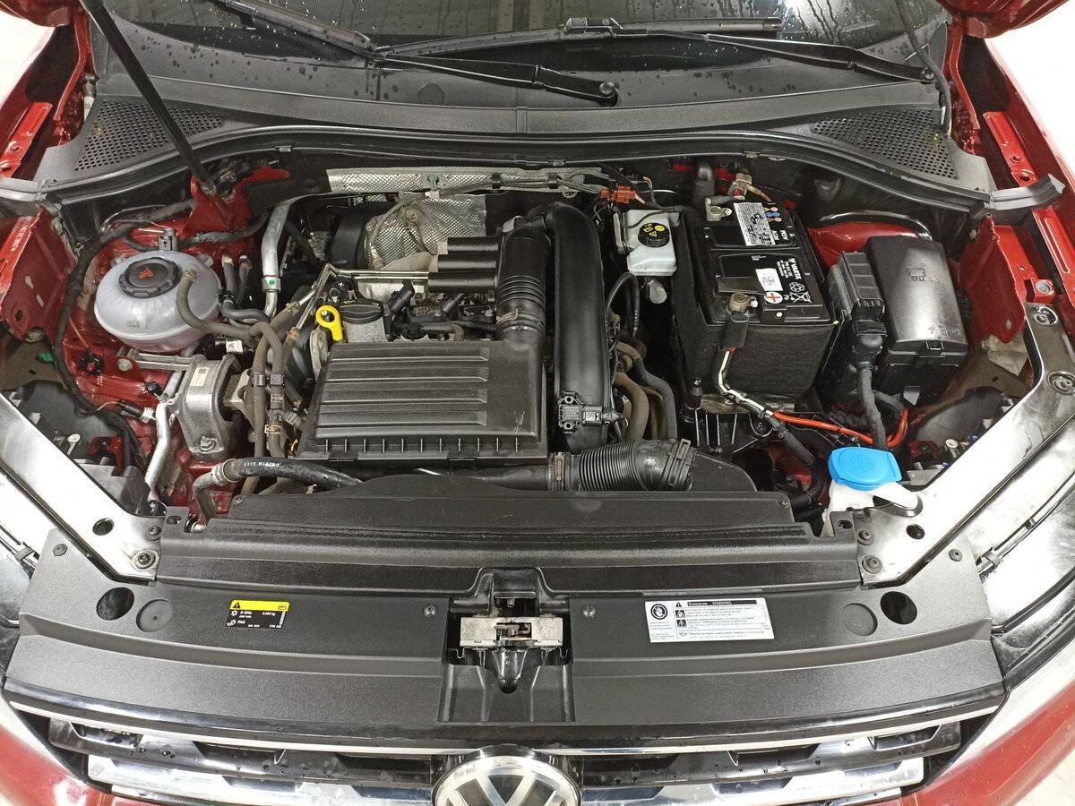 Volkswagen Tiguan б/у, 2018, Роботизированная. Фото: #8