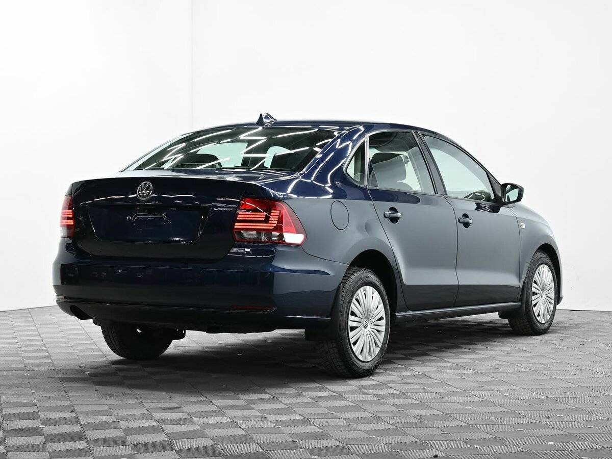 Volkswagen Polo б/у, 2016, Механическая. Фото: #3