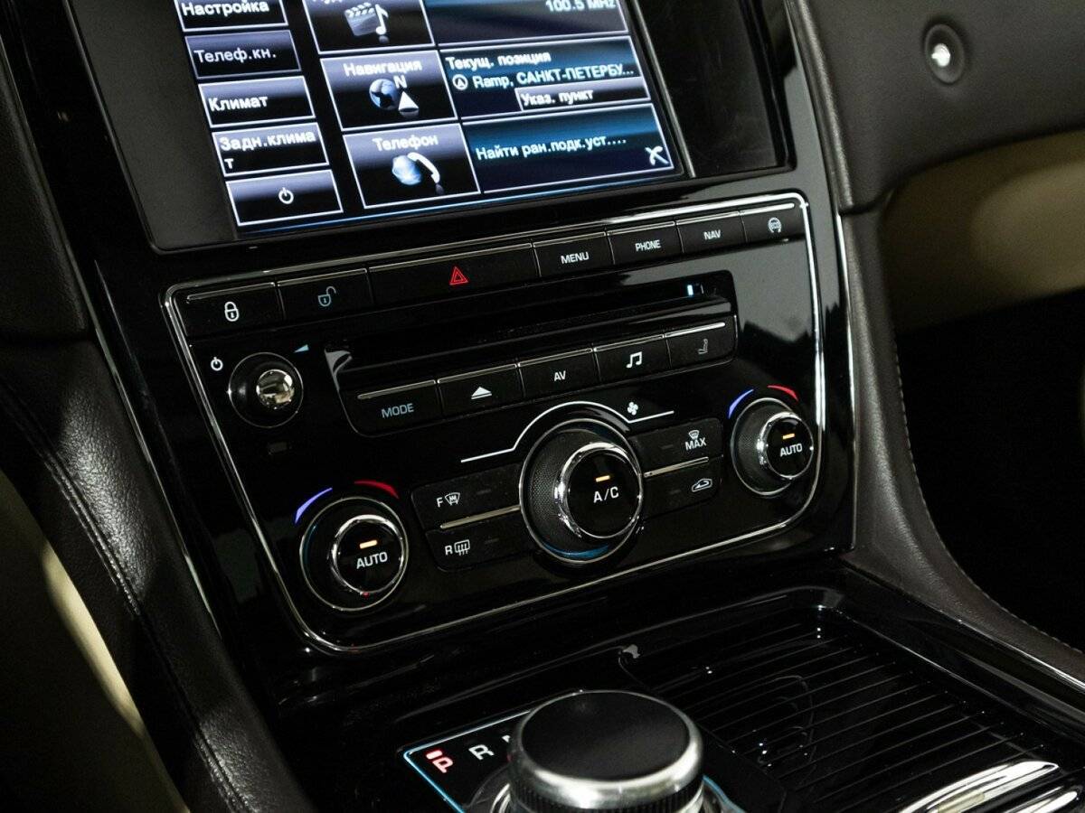 Jaguar XJ б/у, 2014, Автоматическая. Фото: #23