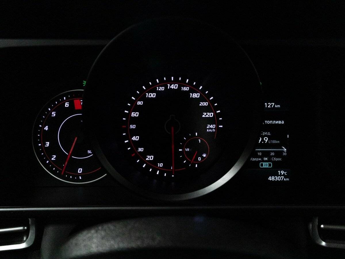 Хендай Елантра б/у, 2021, Автоматическая. Фото: #11