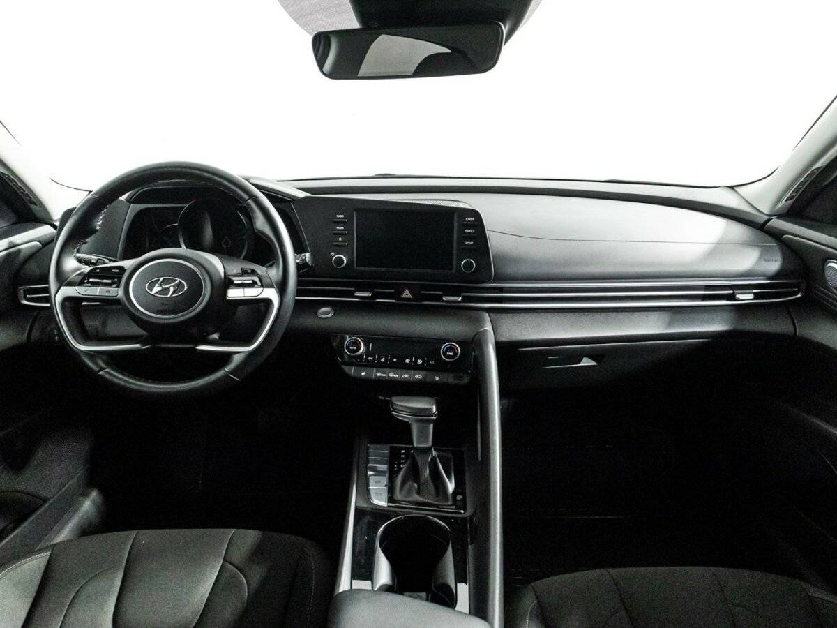 Хендай Елантра б/у, 2021, Автоматическая. Фото: #12