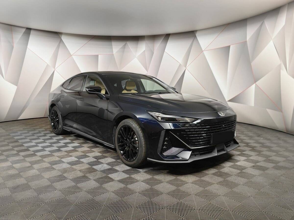 Changan UNI-V б/у, 2022, Роботизированная. Фото: #2