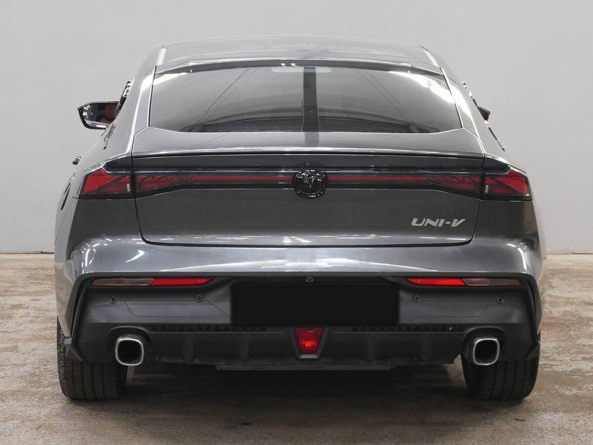 Changan UNI-V б/у, 2022, Роботизированная. Фото: #5