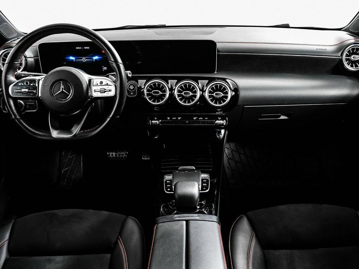 Mercedes-Benz CLA б/у, 2019, Роботизированная. Фото: #10