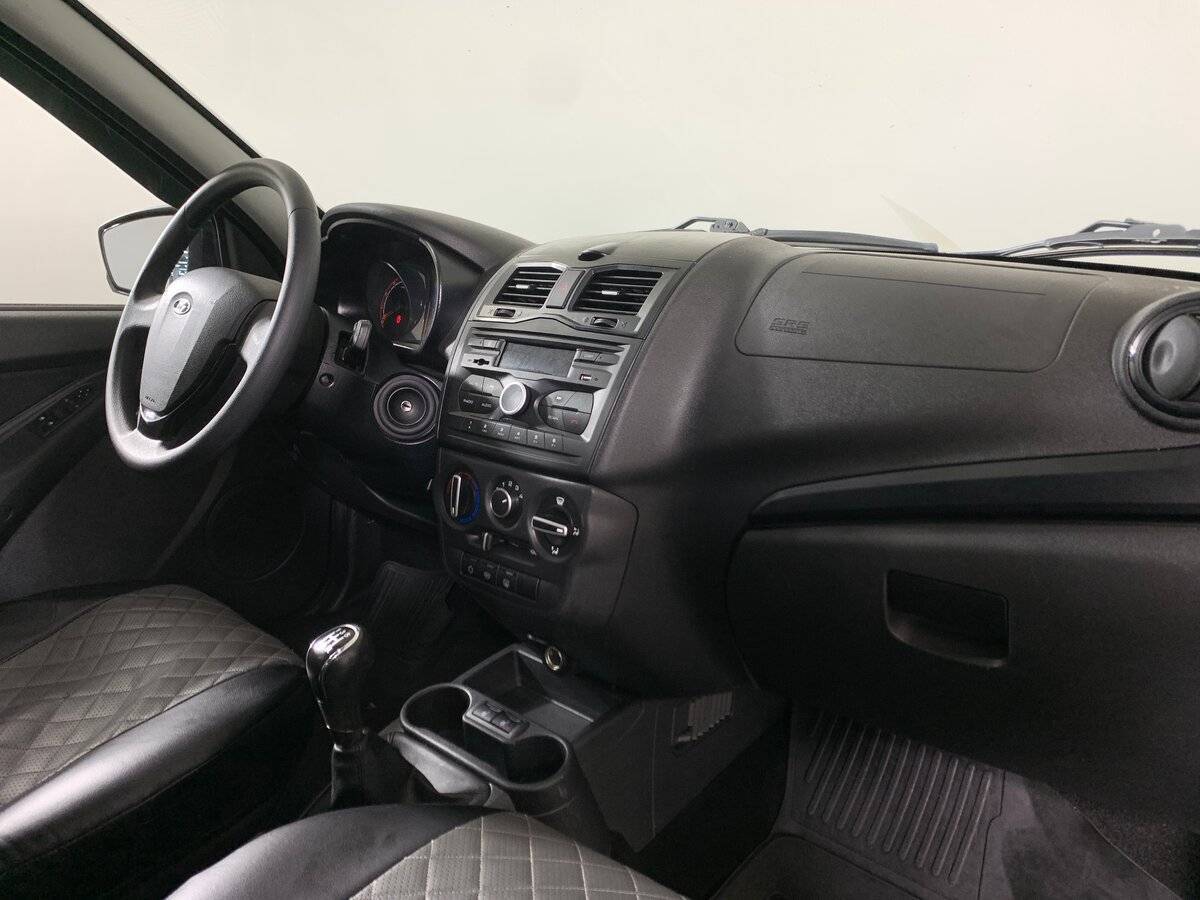 Lada (ВАЗ) Granta б/у, 2023, Механическая. Фото: #12