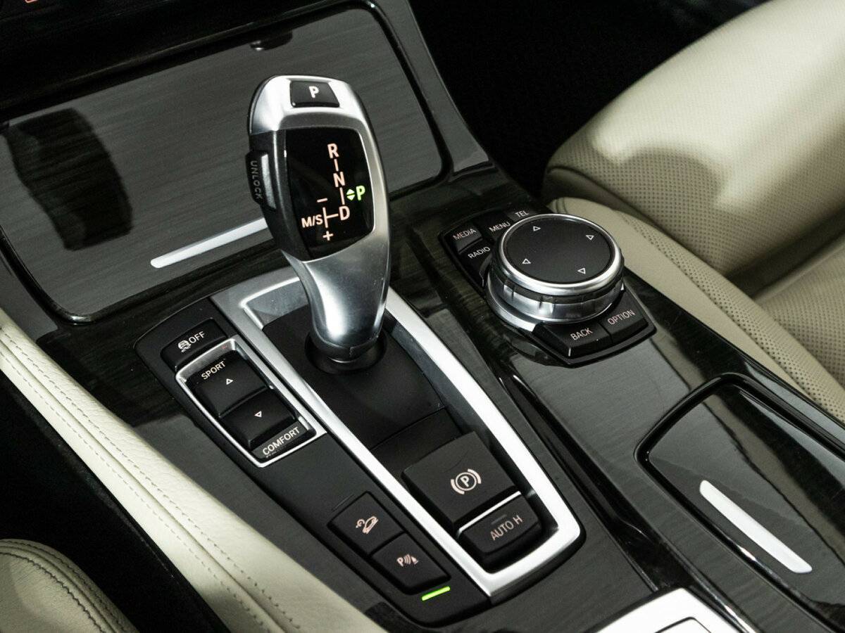 BMW 5 серии б/у, 2016, Автоматическая. Фото: #23