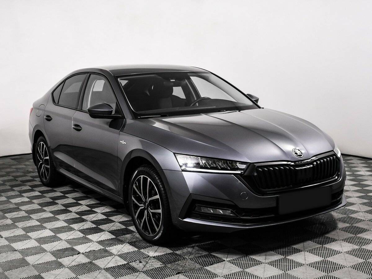 Skoda Octavia б/у, 2021, Автоматическая. Фото: #2