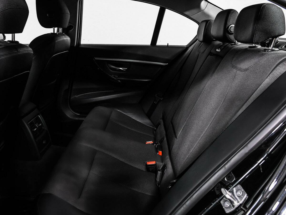 BMW 3 серии б/у, 2016, Автоматическая. Фото: #13