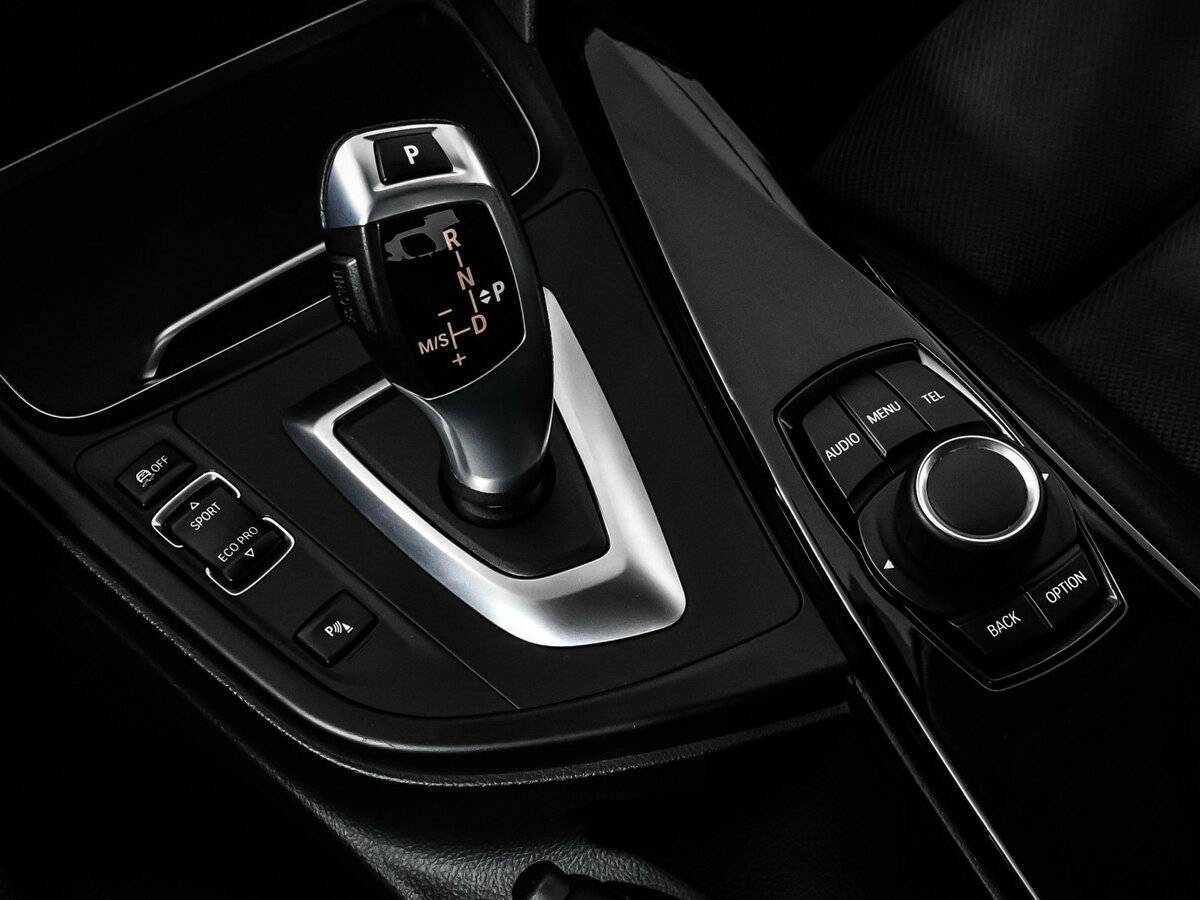 BMW 3 серии б/у, 2016, Автоматическая. Фото: #16