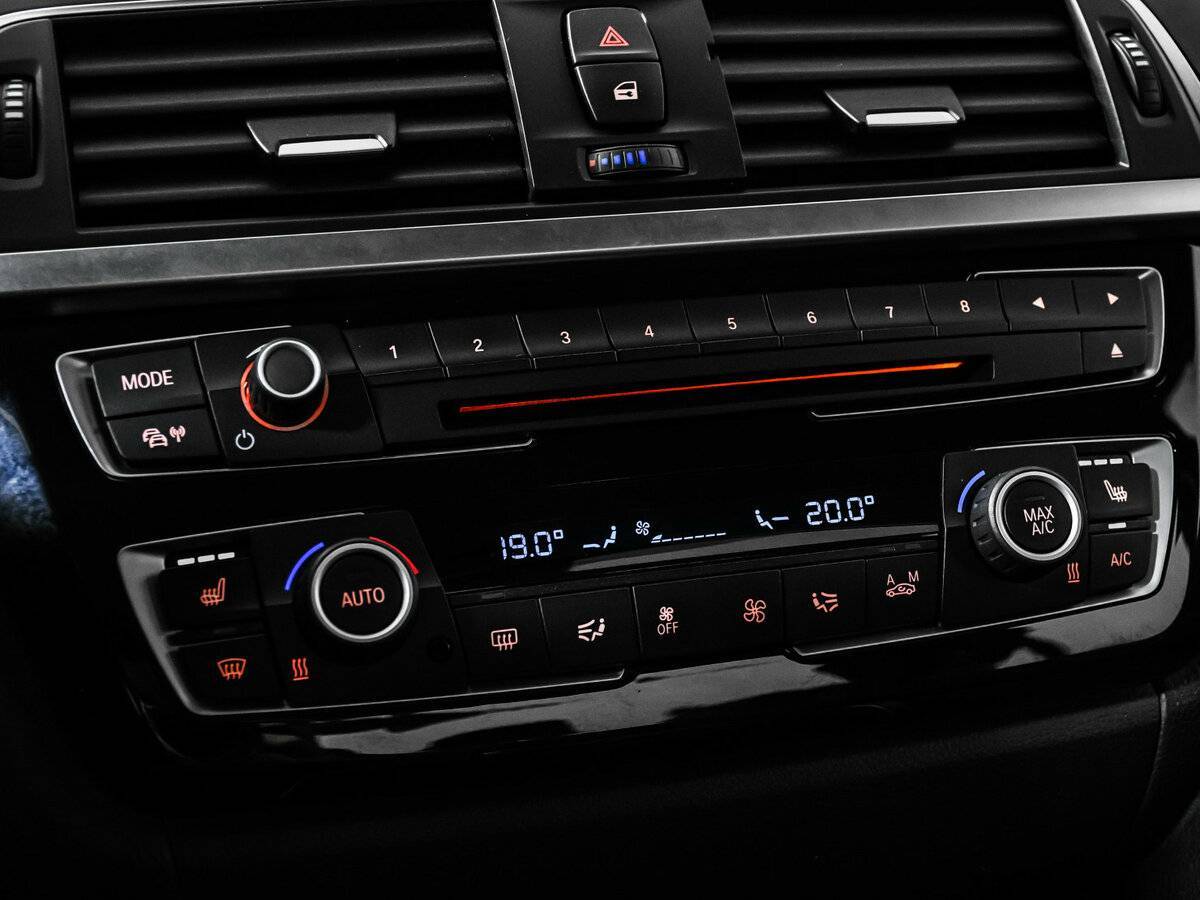 BMW 3 серии б/у, 2016, Автоматическая. Фото: #18