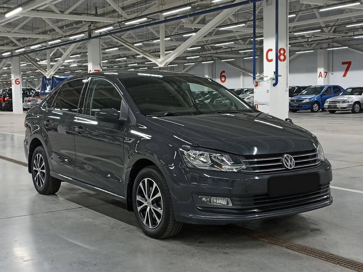 Volkswagen Polo б/у, 2018, Механическая. Фото: #2