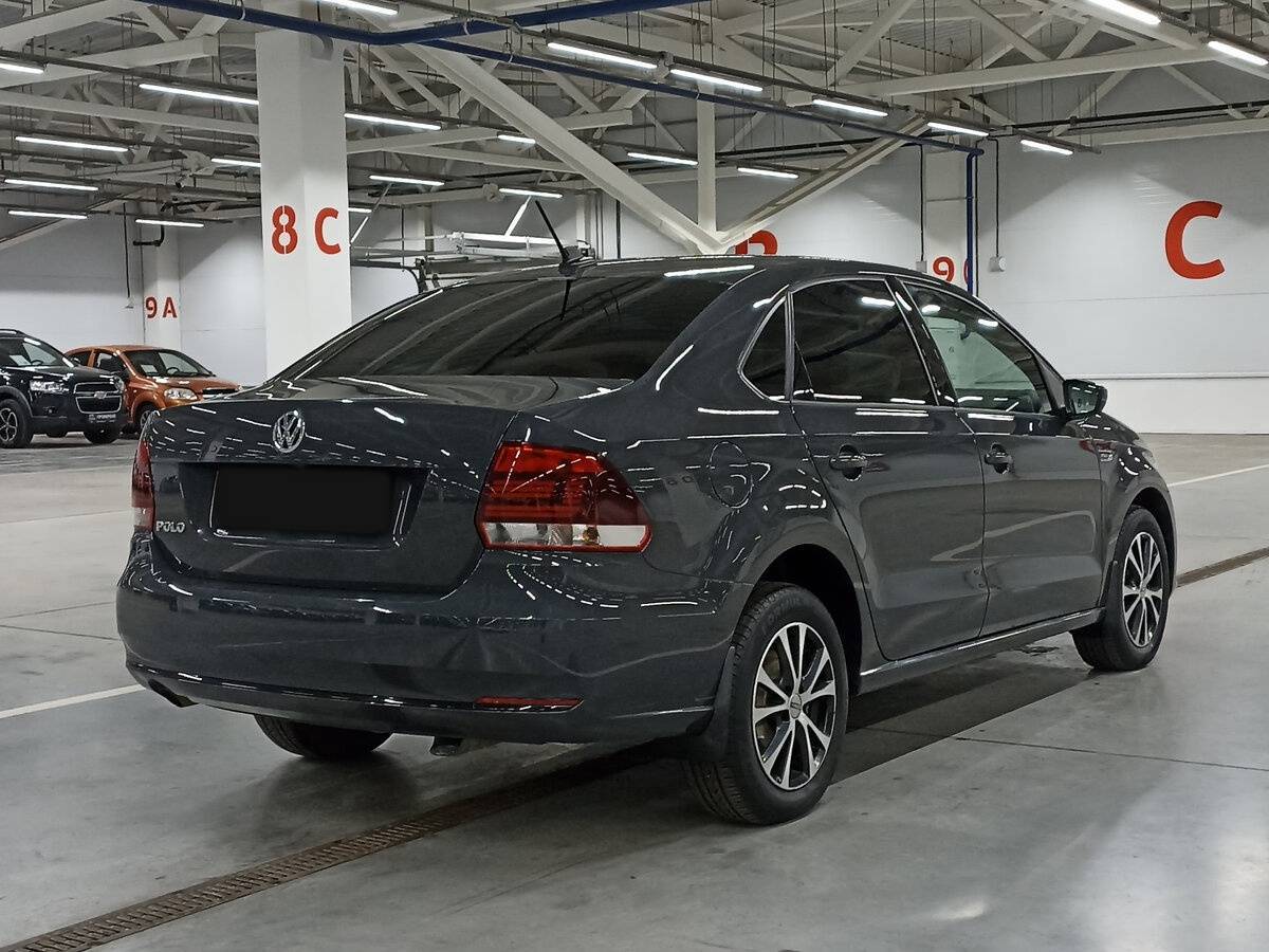 Volkswagen Polo б/у, 2018, Механическая. Фото: #4
