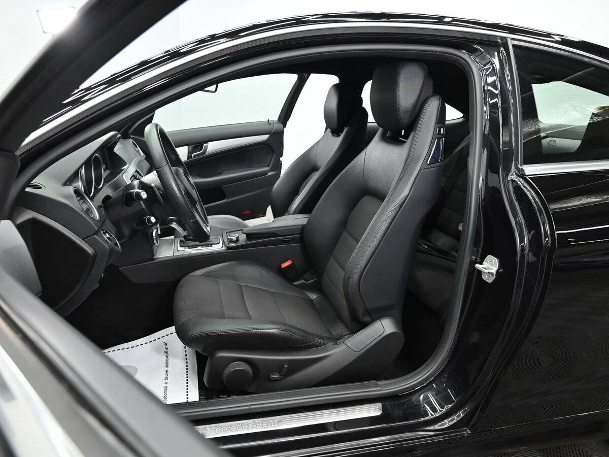 Mercedes-Benz C-Класс б/у, 2013, Автоматическая. Фото: #4