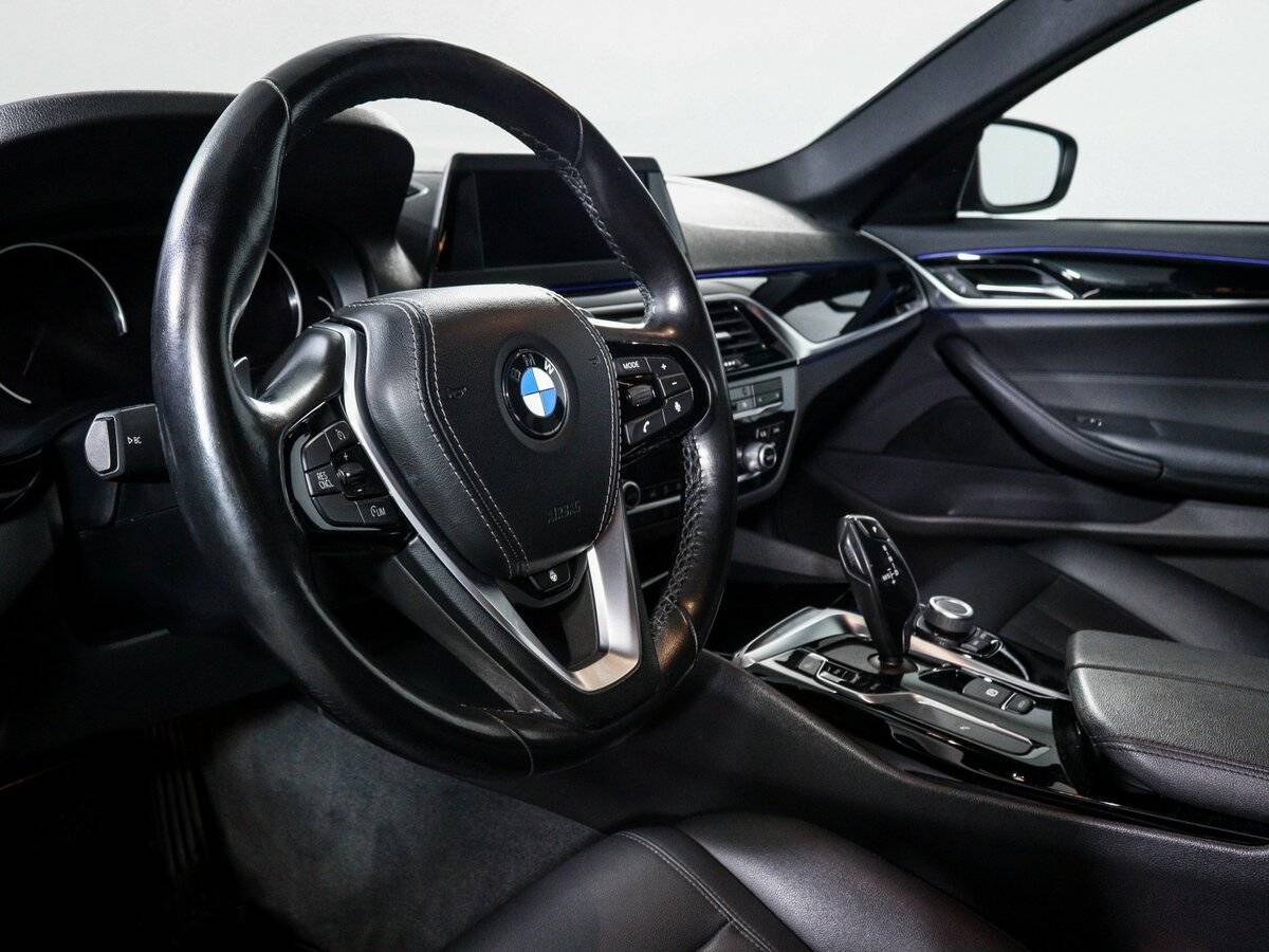BMW 5 серии б/у, 2018, Автоматическая. Фото: #13
