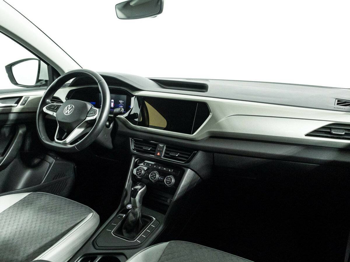 Volkswagen Taos б/у, 2021, Автоматическая. Фото: #8