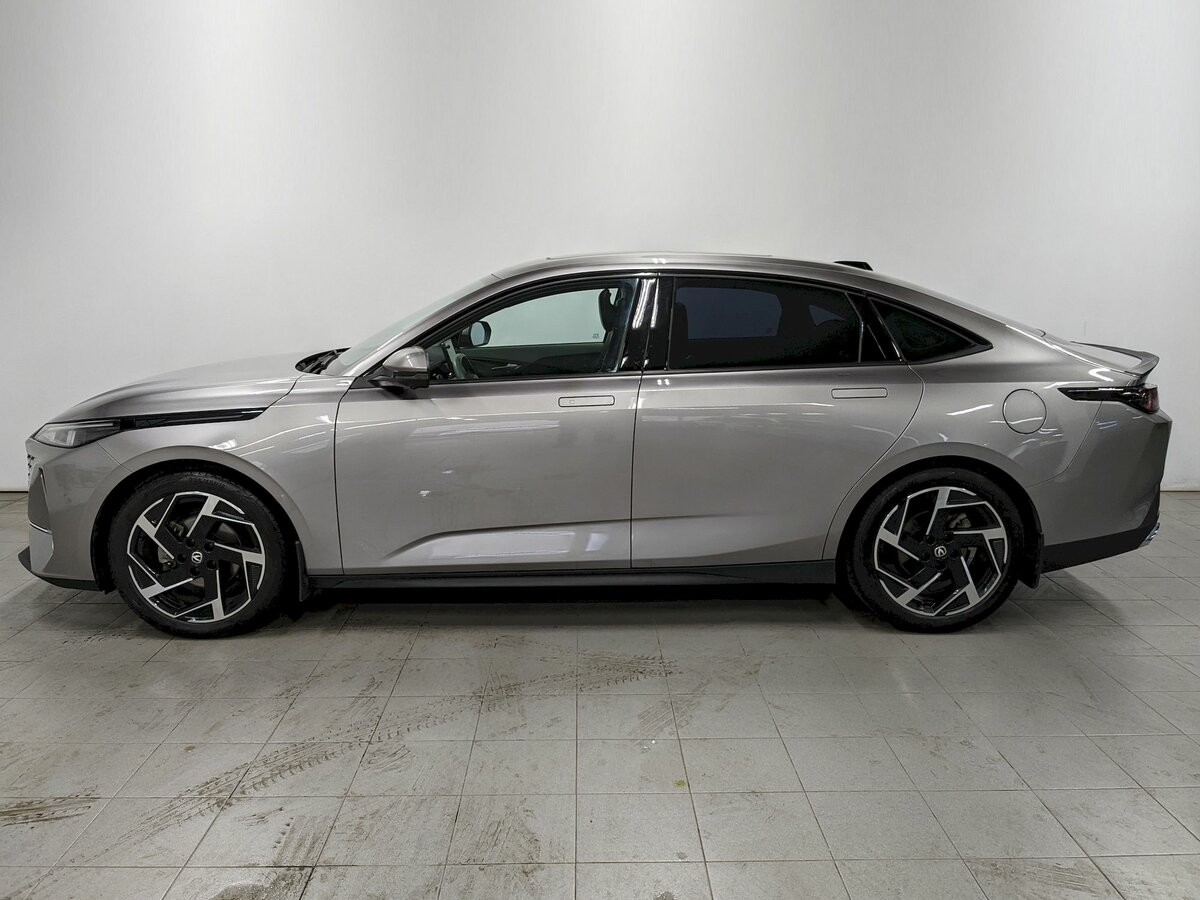 Changan Lamore б/у, 2023, Роботизированная. Фото: #7