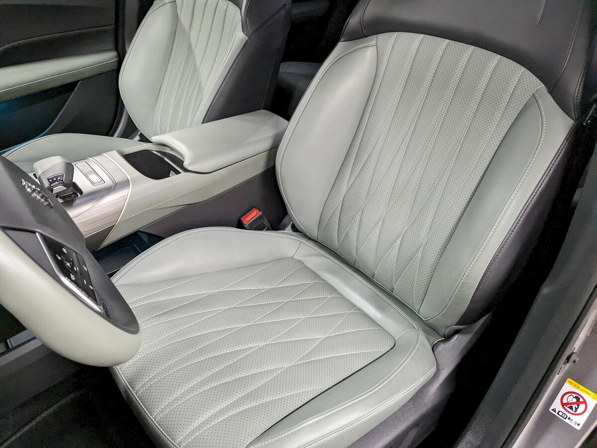 Changan Lamore б/у, 2023, Роботизированная. Фото: #12