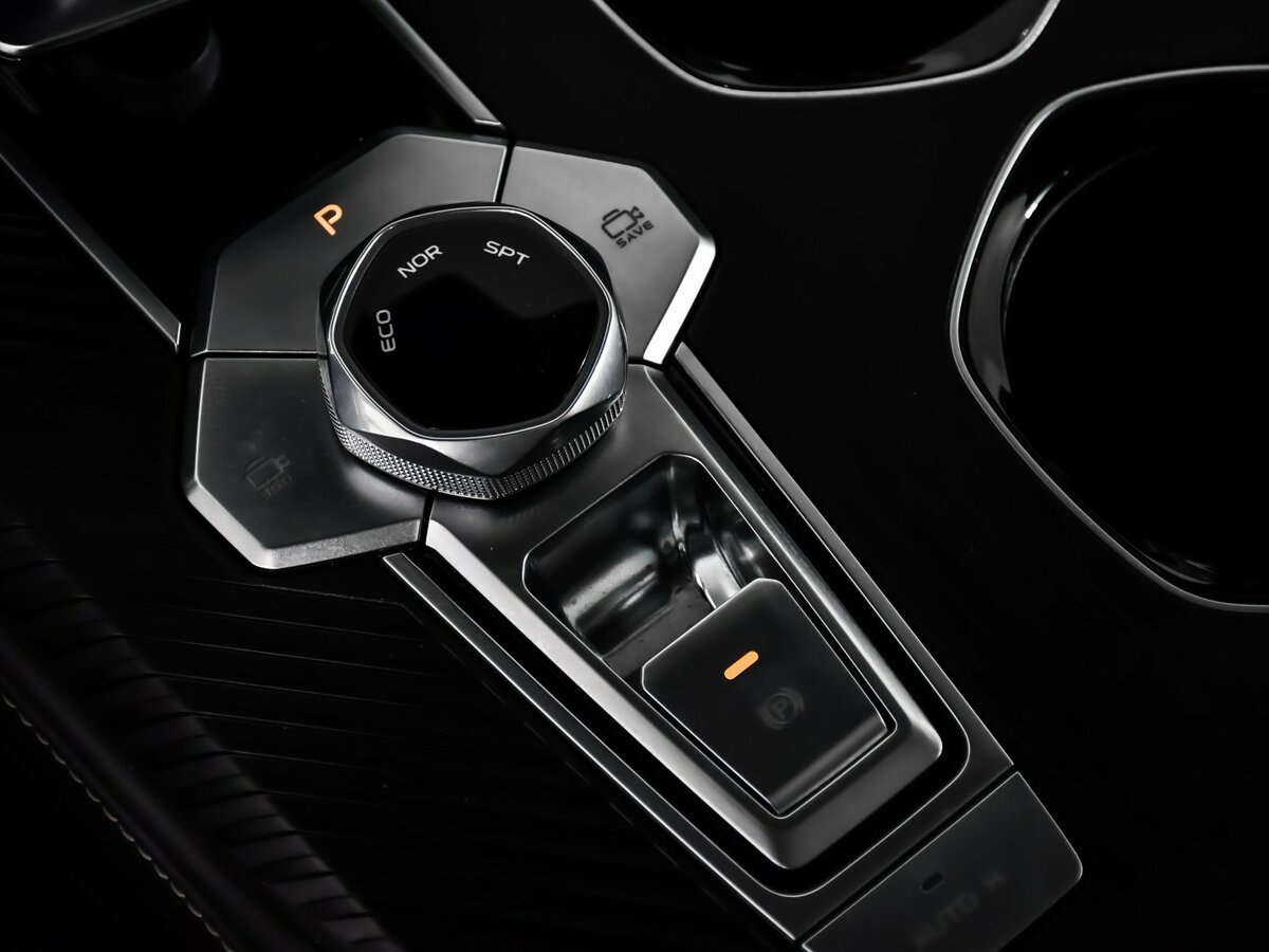 Changan UNI-K б/у, 2024, Автоматическая. Фото: #18