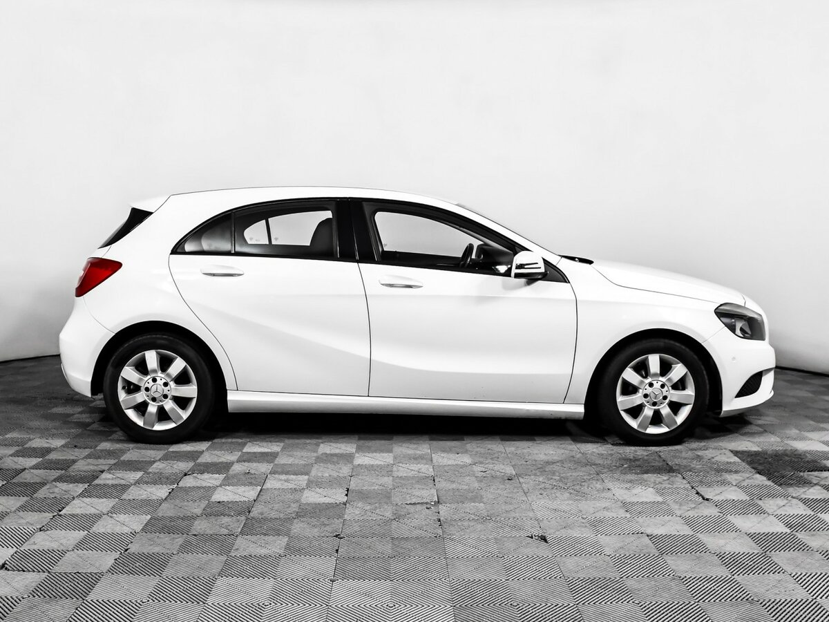 Mercedes-Benz A-Класс б/у, 2013, Роботизированная. Фото: #3