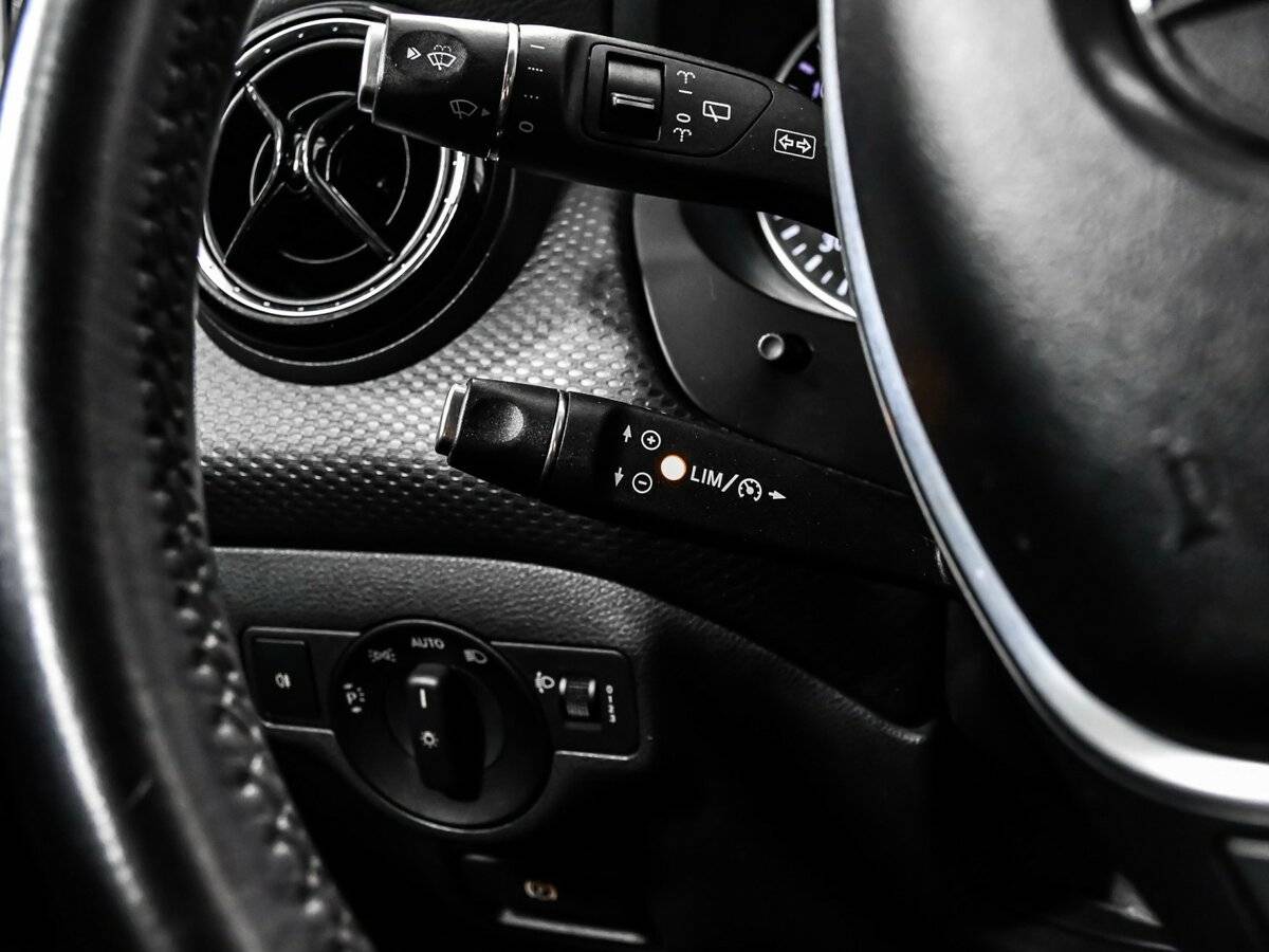 Mercedes-Benz A-Класс б/у, 2013, Роботизированная. Фото: #12