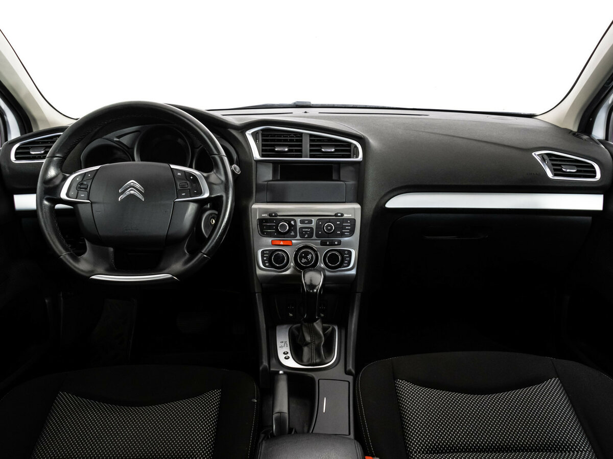 Citroen C4 б/у, 2018, Автоматическая. Фото: #7