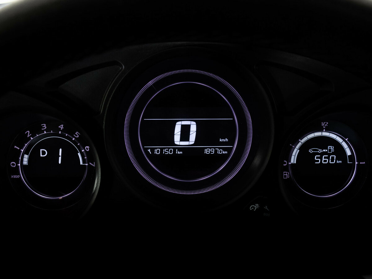 Citroen C4 б/у, 2018, Автоматическая. Фото: #11