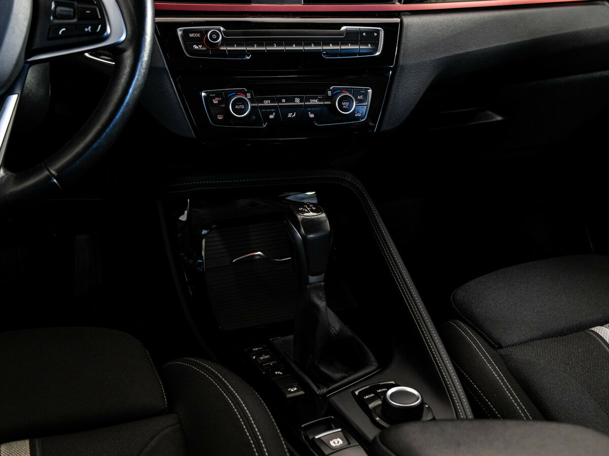 BMW X1 б/у, 2017, Автоматическая. Фото: #9