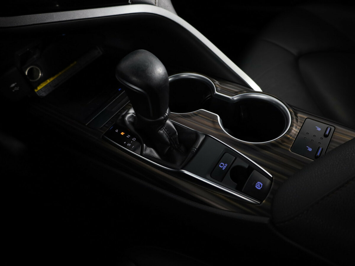 Toyota Camry б/у, 2021, Автоматическая. Фото: #12