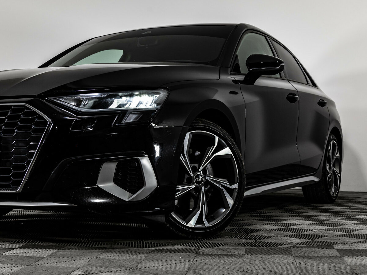 Audi A3 б/у, 2021, Роботизированная. Фото: #1