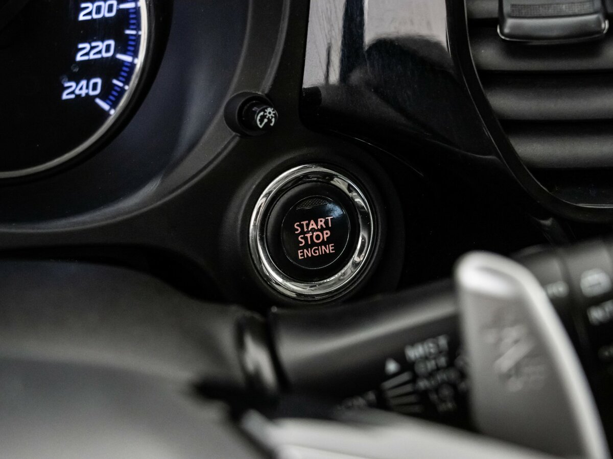 Митсубиши Оутлэндер б/у, 2017, Автоматическая. Фото: #15