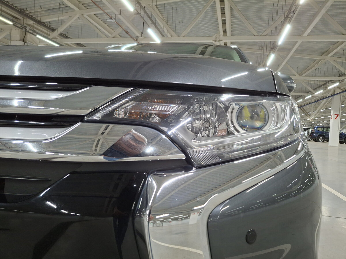 Mitsubishi Outlander б/у, 2016, Вариатор. Фото: #15